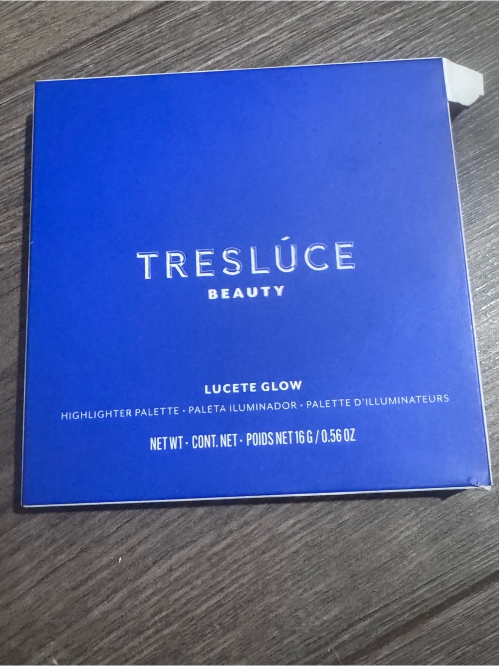 TresLúce Beauty Lucete Glow Highlighter Palette - Blue